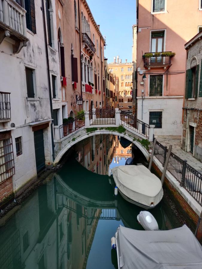 Casanova Relais Apartment Venesia Bagian luar foto